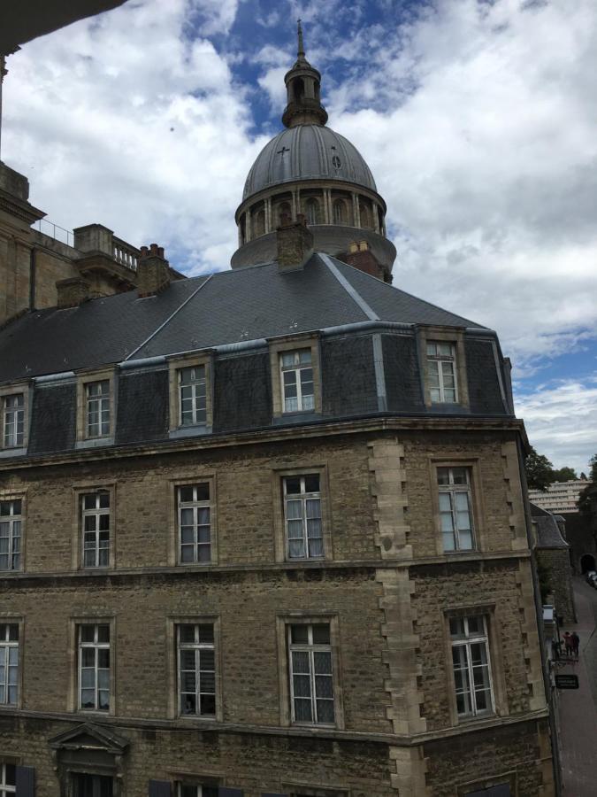 Au Coeur Des Remparts Apartment Boulogne-sur-Mer Exterior photo